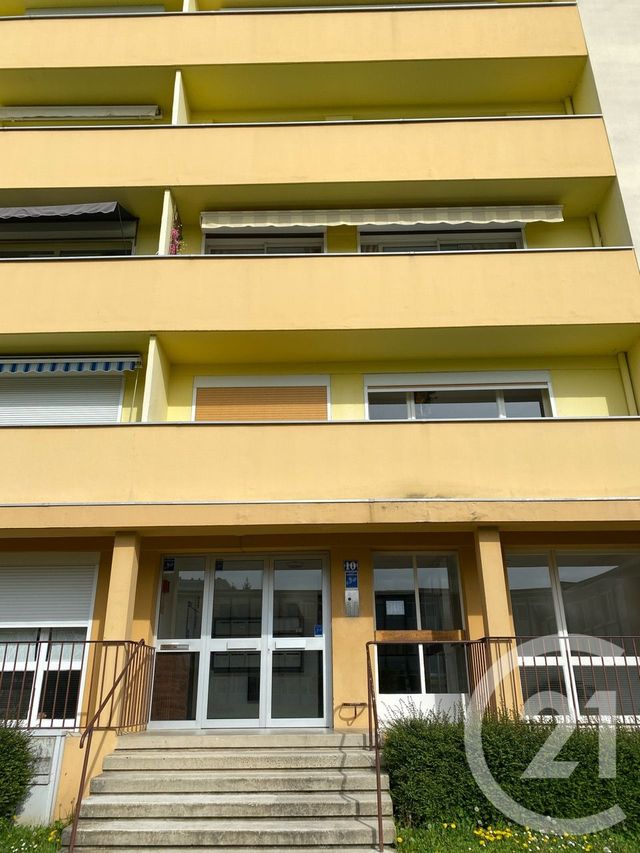 Appartement T3 à vendre - 4 pièces - 70.0 m2 - ST QUENTIN - 02 - PICARDIE - Century 21 Agence Delahaye
