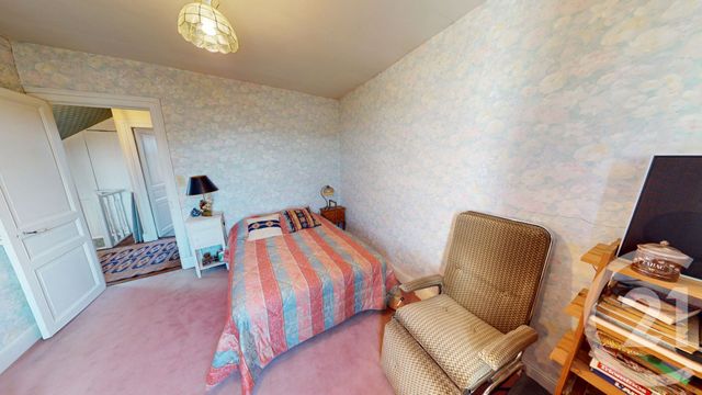 maison à vendre - 8 pièces - 158.35 m2 - ST QUENTIN - 02 - PICARDIE - Century 21 Agence Delahaye