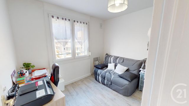 Appartement T4 à vendre - 4 pièces - 66.6 m2 - ST QUENTIN - 02 - PICARDIE - Century 21 Agence Delahaye