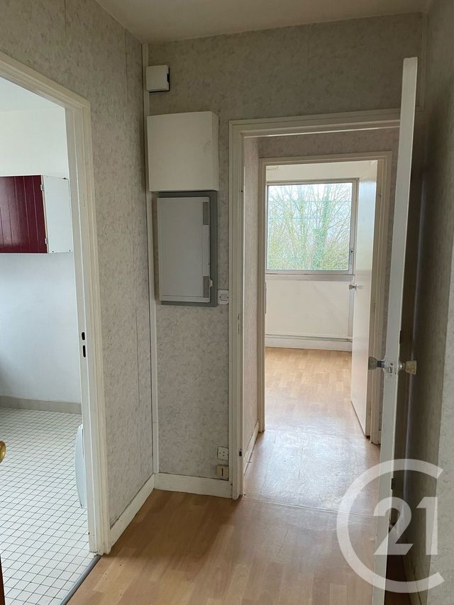 Afficher la photo en grand Appartement à vendre - 4 pièces - 70.89 m2 - ST QUENTIN - 02 - PICARDIE - Century 21 Agence Delahaye