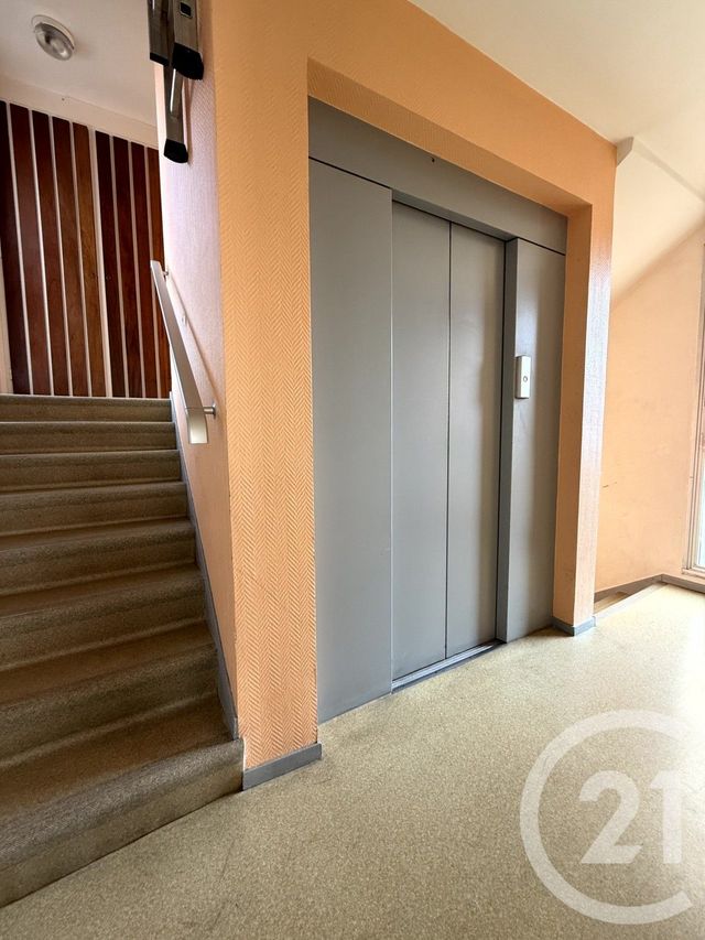 Appartement T3 à vendre - 4 pièces - 70.89 m2 - ST QUENTIN - 02 - PICARDIE - Century 21 Agence Delahaye