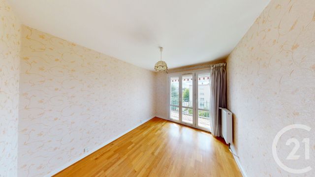 Appartement F5 à vendre - 5 pièces - 100.0 m2 - ST QUENTIN - 02 - PICARDIE - Century 21 Agence Delahaye