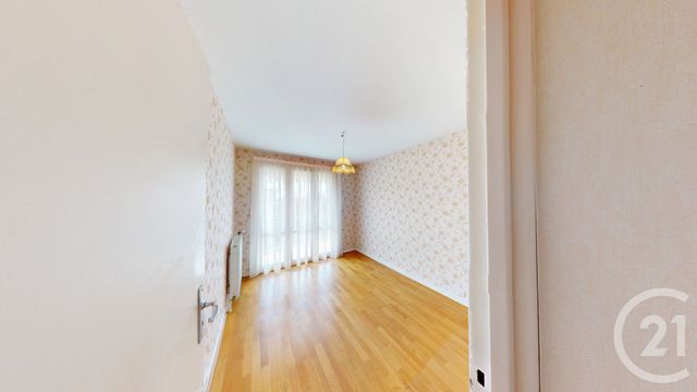 Appartement F5 à vendre - 5 pièces - 100.0 m2 - ST QUENTIN - 02 - PICARDIE - Century 21 Agence Delahaye