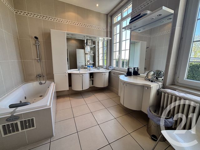 maison à vendre - 12 pièces - 422.0 m2 - FRESNOY LE GRAND - 02 - PICARDIE - Century 21 Agence Delahaye