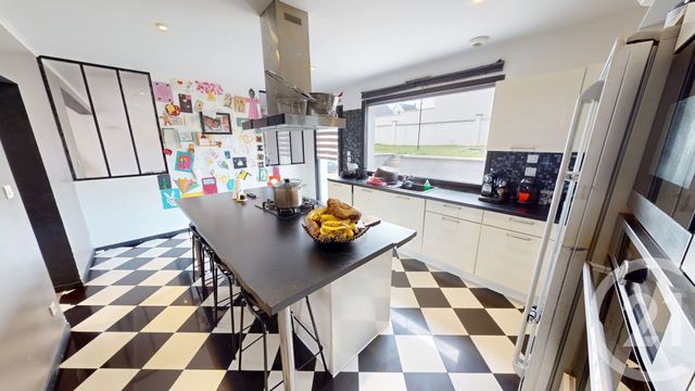 maison à vendre - 8 pièces - 160.4 m2 - ST QUENTIN - 02 - PICARDIE - Century 21 Agence Delahaye