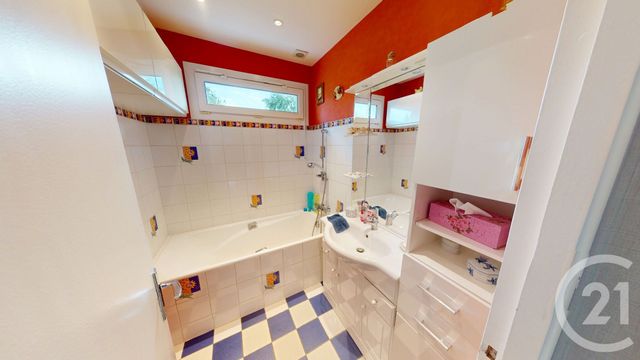 Afficher la photo en grand maison à vendre - 7 pièces - 165.0 m2 - SERAUCOURT LE GRAND - 02 - PICARDIE - Century 21 Agence Delahaye