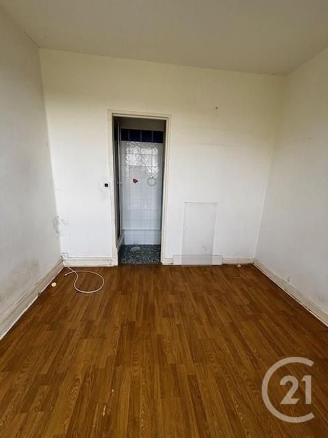 Appartement T6 à vendre - 7 pièces - 137.0 m2 - ST QUENTIN - 02 - PICARDIE - Century 21 Agence Delahaye