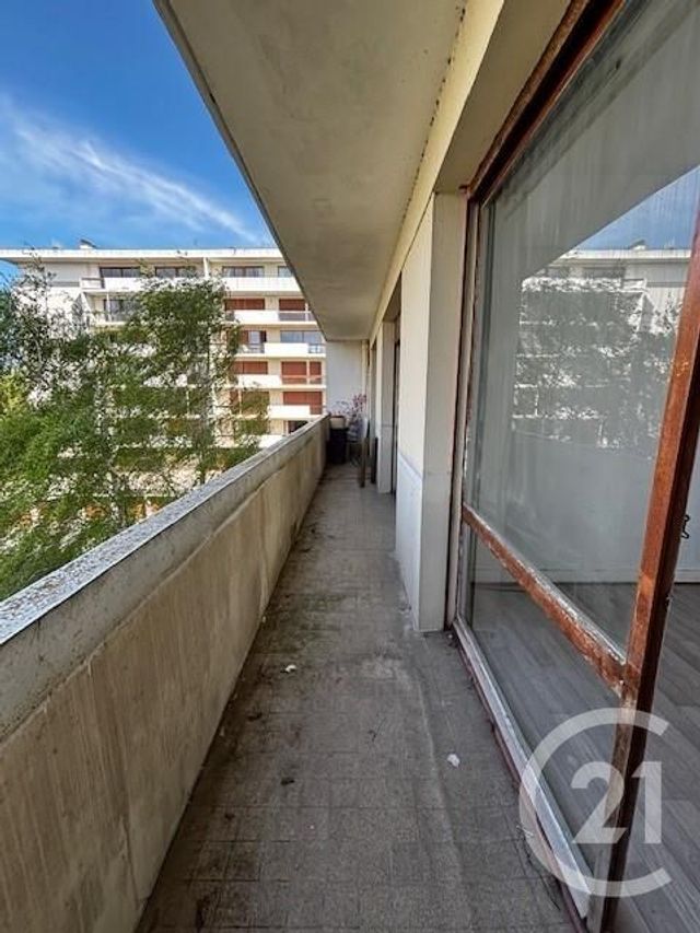 Appartement T6 à vendre - 7 pièces - 137.0 m2 - ST QUENTIN - 02 - PICARDIE - Century 21 Agence Delahaye