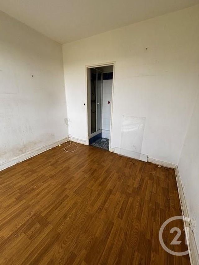 Appartement T6 à vendre - 7 pièces - 137.0 m2 - ST QUENTIN - 02 - PICARDIE - Century 21 Agence Delahaye