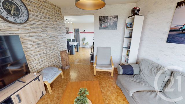 Afficher la photo en grand Appartement F3 à vendre - 4 pièces - 78.83 m2 - ST QUENTIN - 02 - PICARDIE - Century 21 Agence Delahaye