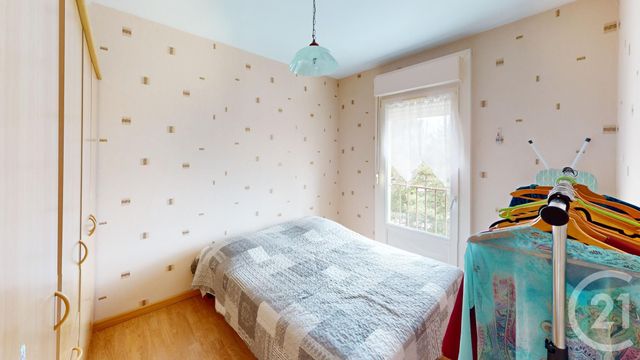 Afficher la photo en grand Appartement à vendre - 3 pièces - 80.0 m2 - ST QUENTIN - 02 - PICARDIE - Century 21 Agence Delahaye