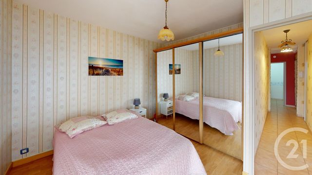 Afficher la photo en grand Appartement à vendre - 3 pièces - 80.0 m2 - ST QUENTIN - 02 - PICARDIE - Century 21 Agence Delahaye