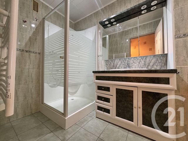 Appartement à vendre - 3 pièces - 80.0 m2 - ST QUENTIN - 02 - PICARDIE - Century 21 Agence Delahaye