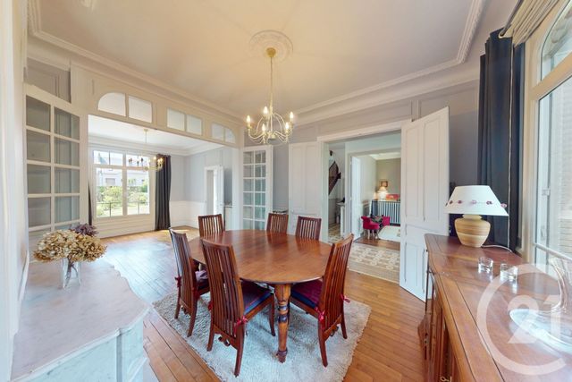 Afficher la photo en grand maison à vendre - 10 pièces - 227.0 m2 - ST QUENTIN - 02 - PICARDIE - Century 21 Agence Delahaye