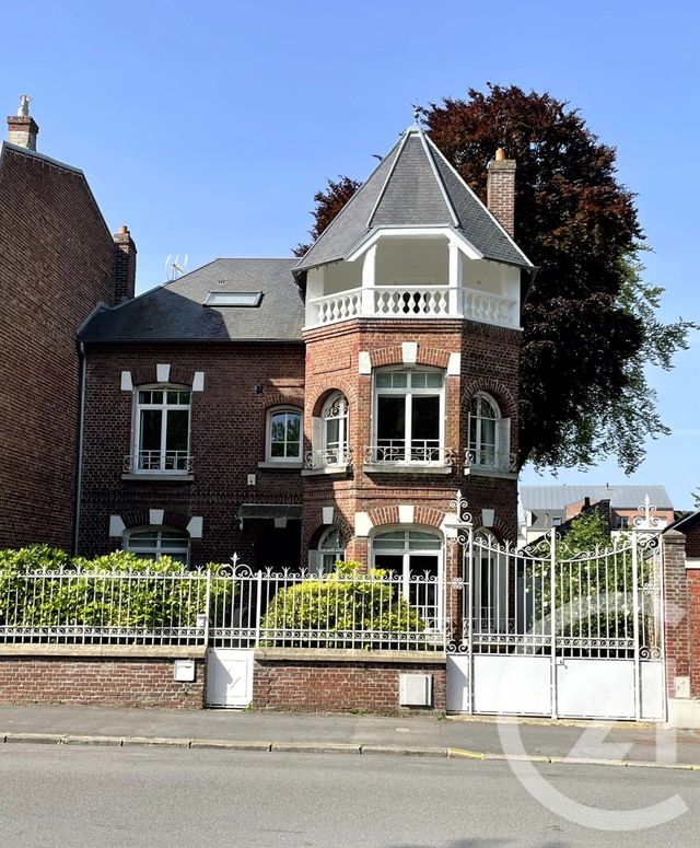 maison à vendre - 10 pièces - 227.0 m2 - ST QUENTIN - 02 - PICARDIE - Century 21 Agence Delahaye