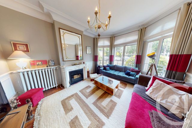 Afficher la photo en grand maison à vendre - 10 pièces - 227.0 m2 - ST QUENTIN - 02 - PICARDIE - Century 21 Agence Delahaye