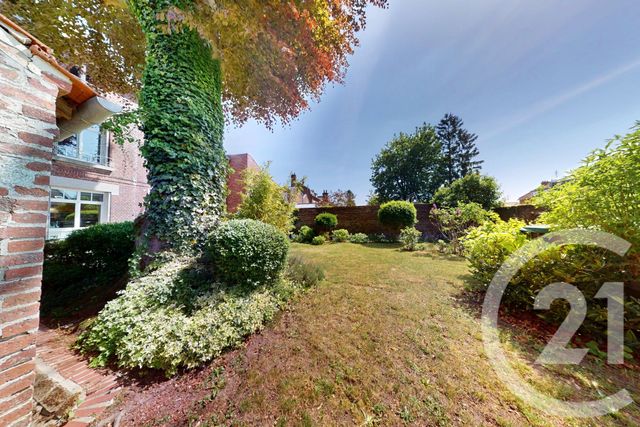 Afficher la photo en grand maison à vendre - 10 pièces - 227.0 m2 - ST QUENTIN - 02 - PICARDIE - Century 21 Agence Delahaye