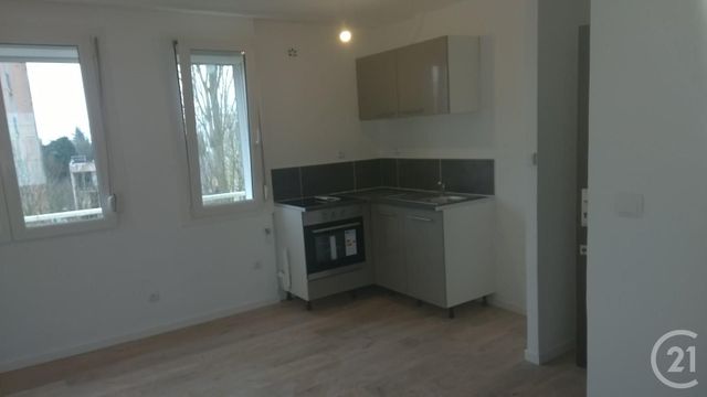 Appartement à vendre - 5 pièces - 67.0 m2 - ST QUENTIN - 02 - PICARDIE - Century 21 Agence Delahaye