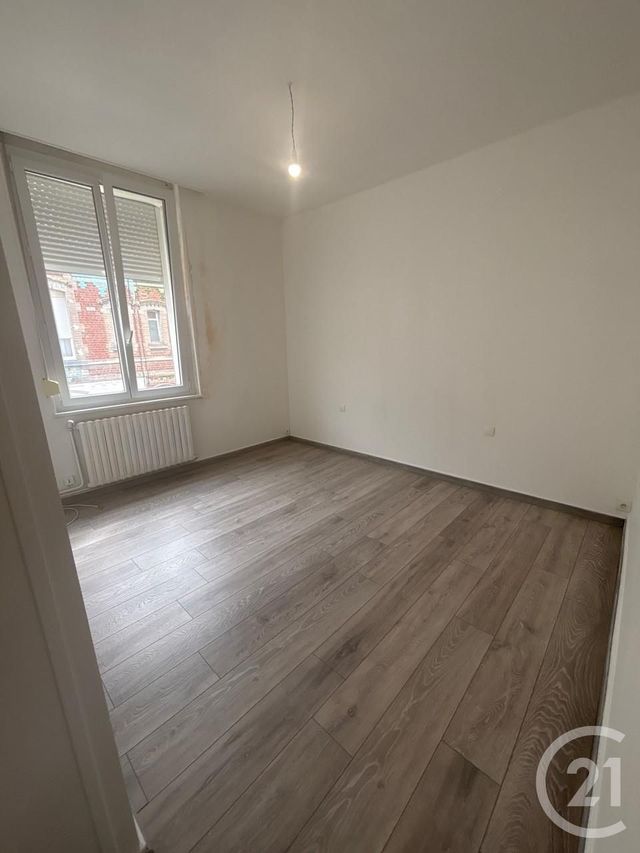 maison à vendre - 6 pièces - 93.0 m2 - ST QUENTIN - 02 - PICARDIE - Century 21 Agence Delahaye