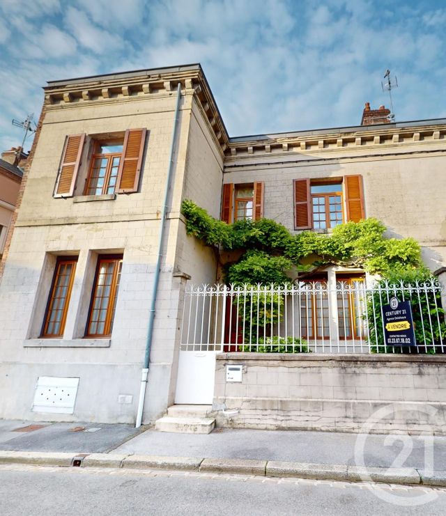 maison à vendre - 7 pièces - 158.0 m2 - ST QUENTIN - 02 - PICARDIE - Century 21 Agence Delahaye