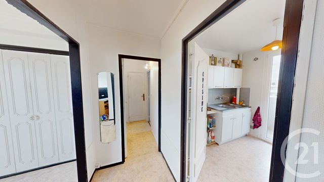 Appartement F4 à vendre - 4 pièces - 64.0 m2 - ST QUENTIN - 02 - PICARDIE - Century 21 Agence Delahaye