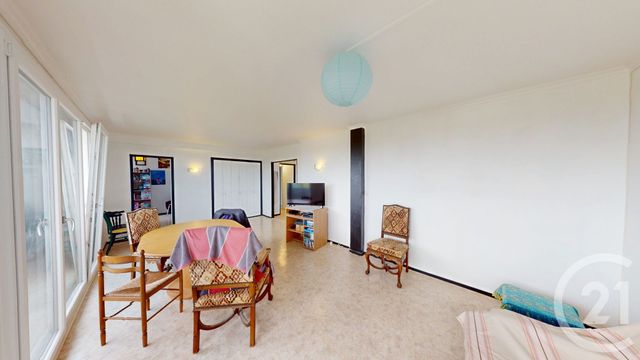 Appartement F4 à vendre - 4 pièces - 64.0 m2 - ST QUENTIN - 02 - PICARDIE - Century 21 Agence Delahaye