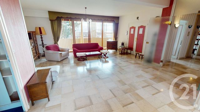 Appartement F5 à vendre - 5 pièces - 119.37 m2 - ST QUENTIN - 02 - PICARDIE - Century 21 Agence Delahaye