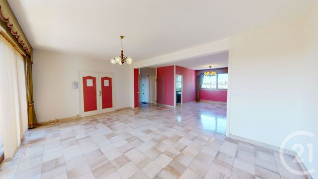 Appartement F5 à vendre - 5 pièces - 119.37 m2 - ST QUENTIN - 02 - PICARDIE - Century 21 Agence Delahaye