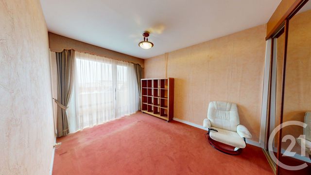 Appartement F5 à vendre - 5 pièces - 119.37 m2 - ST QUENTIN - 02 - PICARDIE - Century 21 Agence Delahaye