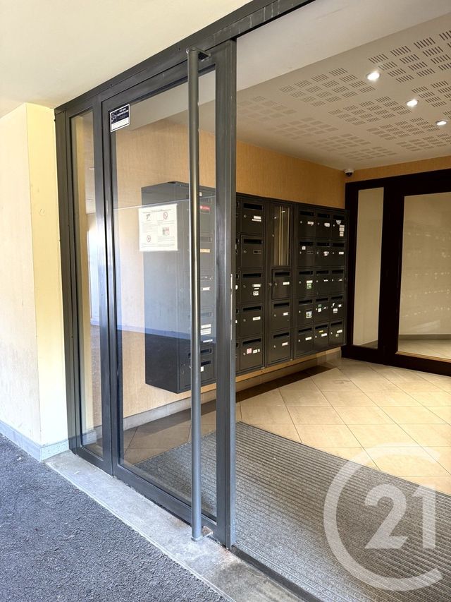 Appartement F2 à vendre - 2 pièces - 47.82 m2 - ST QUENTIN - 02 - PICARDIE - Century 21 Agence Delahaye