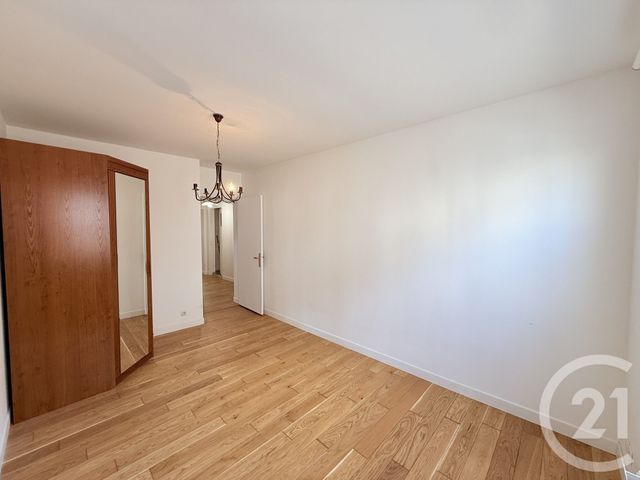 Appartement F5 à vendre - 5 pièces - 102.0 m2 - ST QUENTIN - 02 - PICARDIE - Century 21 Agence Delahaye