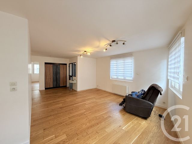 Appartement F5 à vendre - 5 pièces - 102.0 m2 - ST QUENTIN - 02 - PICARDIE - Century 21 Agence Delahaye