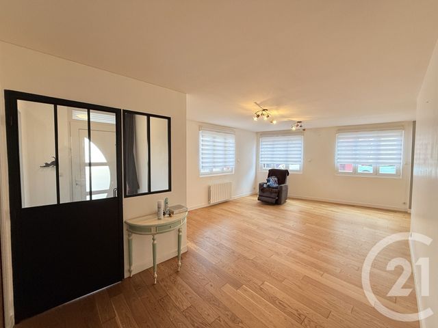 Appartement F5 à vendre - 5 pièces - 102.0 m2 - ST QUENTIN - 02 - PICARDIE - Century 21 Agence Delahaye