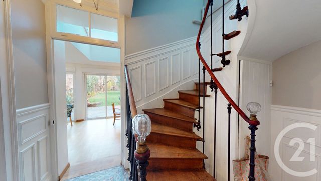 maison à vendre - 7 pièces - 193.79 m2 - ST QUENTIN - 02 - PICARDIE - Century 21 Agence Delahaye