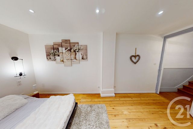 maison à vendre - 7 pièces - 175.77 m2 - ST QUENTIN - 02 - PICARDIE - Century 21 Agence Delahaye