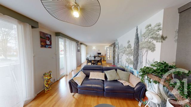 Appartement F3 à vendre - 3 pièces - 75.0 m2 - ST QUENTIN - 02 - PICARDIE - Century 21 Agence Delahaye