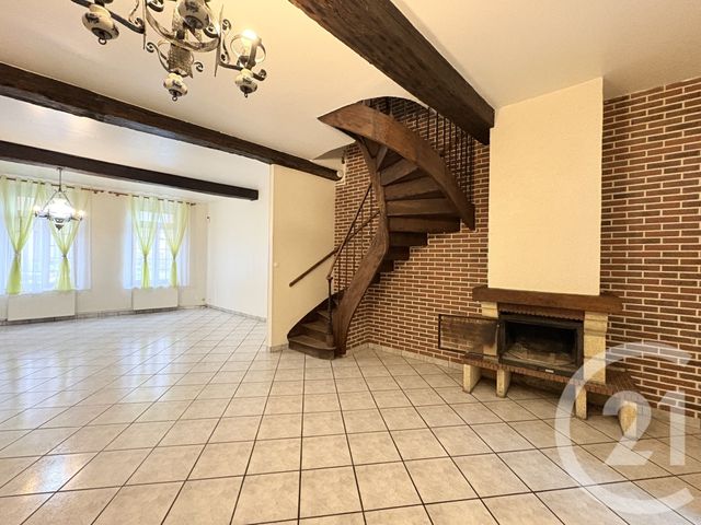 maison à vendre - 9 pièces - 196.97 m2 - ST QUENTIN - 02 - PICARDIE - Century 21 Agence Delahaye