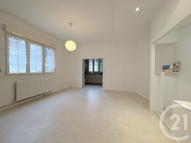 Appartement F3 à vendre - 3 pièces - 71.5 m2 - ST QUENTIN - 02 - PICARDIE - Century 21 Agence Delahaye