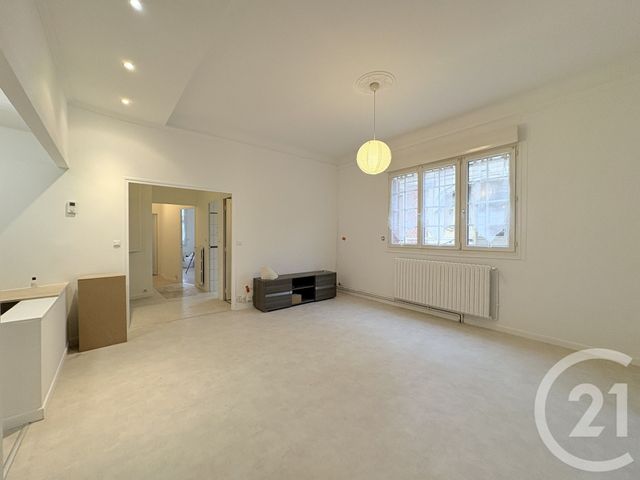 Appartement F3 à vendre - 3 pièces - 71.5 m2 - ST QUENTIN - 02 - PICARDIE - Century 21 Agence Delahaye