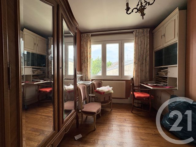 maison à vendre - 9 pièces - 179.4 m2 - ST QUENTIN - 02 - PICARDIE - Century 21 Agence Delahaye