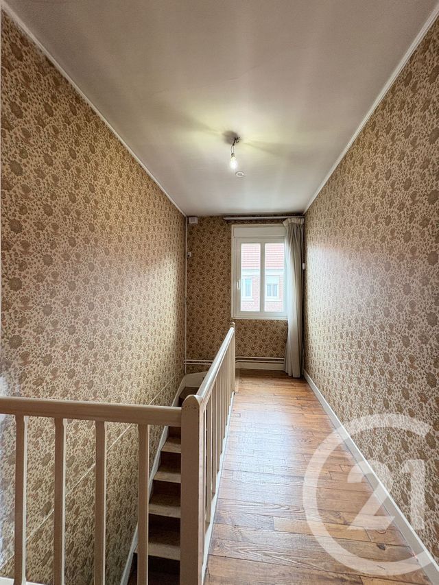 maison à vendre - 9 pièces - 179.4 m2 - ST QUENTIN - 02 - PICARDIE - Century 21 Agence Delahaye