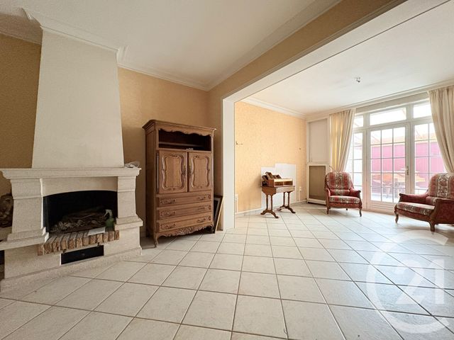maison à vendre - 9 pièces - 179.4 m2 - ST QUENTIN - 02 - PICARDIE - Century 21 Agence Delahaye