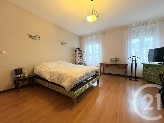 maison à vendre - 8 pièces - 230.22 m2 - ST QUENTIN - 02 - PICARDIE - Century 21 Agence Delahaye