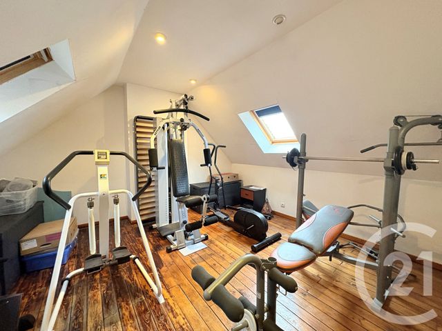 maison à vendre - 8 pièces - 230.22 m2 - ST QUENTIN - 02 - PICARDIE - Century 21 Agence Delahaye