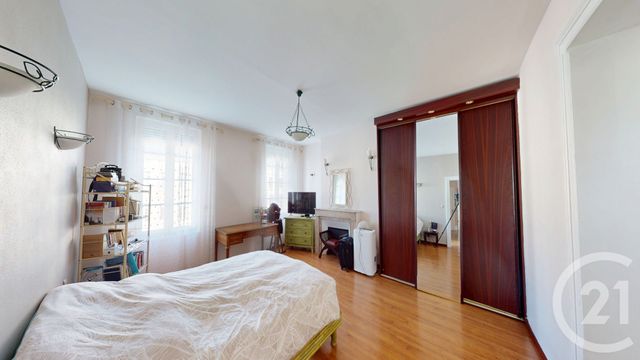 maison à vendre - 8 pièces - 230.22 m2 - ST QUENTIN - 02 - PICARDIE - Century 21 Agence Delahaye