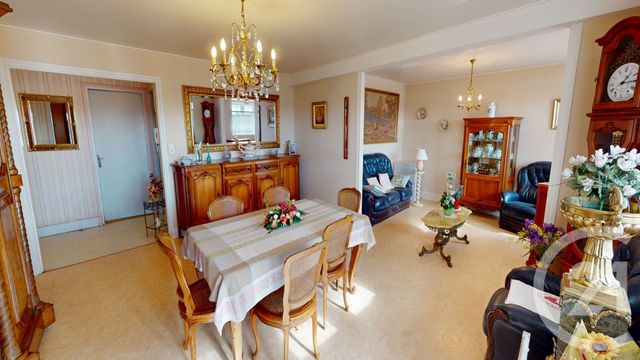 Appartement à vendre - 4 pièces - 69.47 m2 - ST QUENTIN - 02 - PICARDIE - Century 21 Agence Delahaye