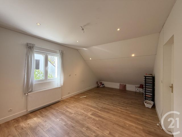 maison à vendre - 6 pièces - 135.5 m2 - ST QUENTIN - 02 - PICARDIE - Century 21 Agence Delahaye