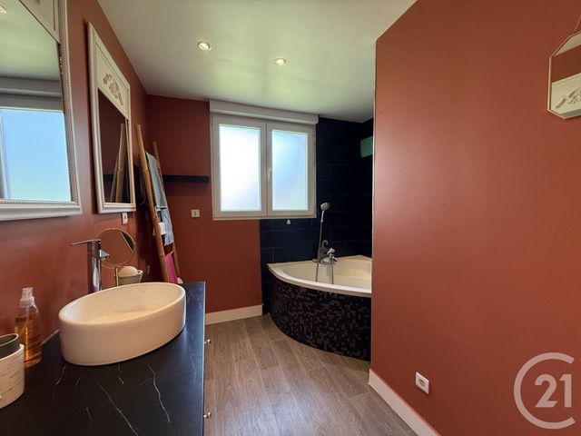 maison à vendre - 6 pièces - 135.5 m2 - ST QUENTIN - 02 - PICARDIE - Century 21 Agence Delahaye