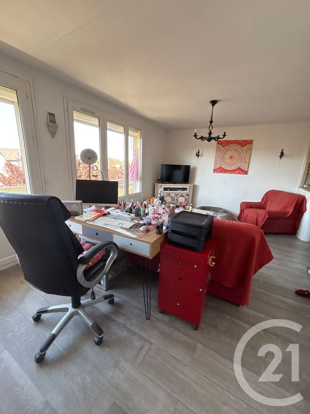 Appartement à vendre - 5 pièces - 77.55 m2 - ST QUENTIN - 02 - PICARDIE - Century 21 Agence Delahaye