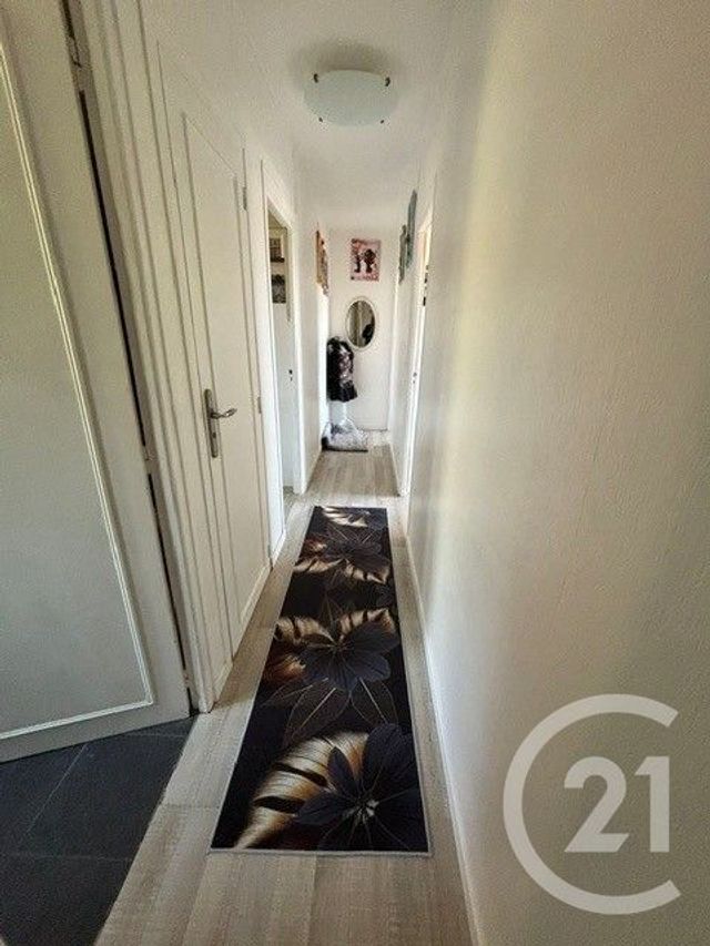 Appartement à vendre - 5 pièces - 77.55 m2 - ST QUENTIN - 02 - PICARDIE - Century 21 Agence Delahaye
